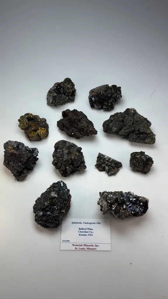 Sphalerite, Chalcopyrite Flat image