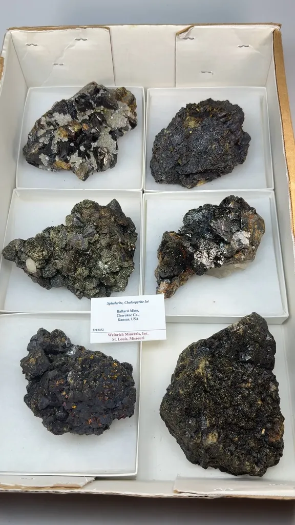 Sphalerite, Chalcopyrite lot - image 2