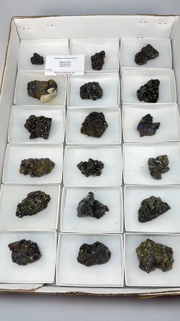Sphalerite, Chalcopyrite lot - image 1