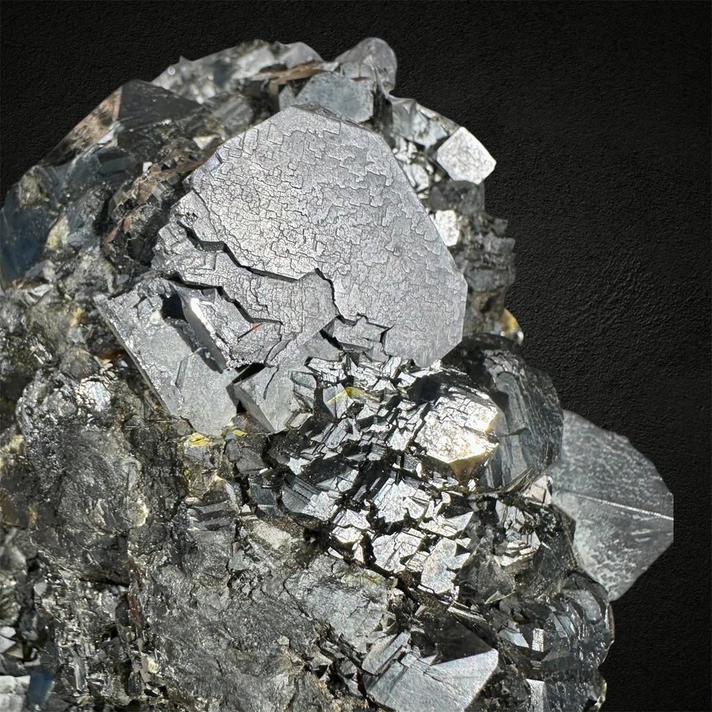 Sphalerite from Bulgaria, Smolyan Province, Madan ore field, Septemvri Mine - image 6
