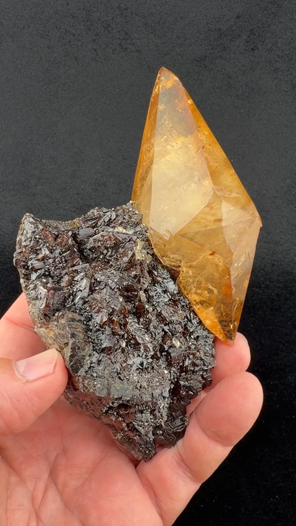 Sphalerite from Elmwood Mine, Tennessee, USA - image 2