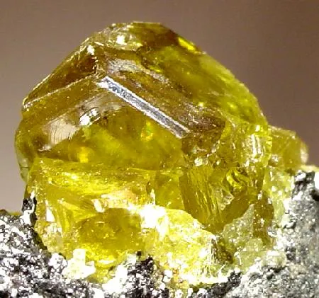 Sphalerite, Magnetite - image 1