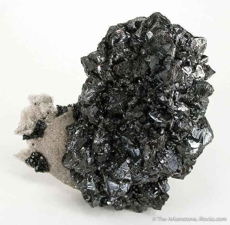 Sphalerite on Chert image