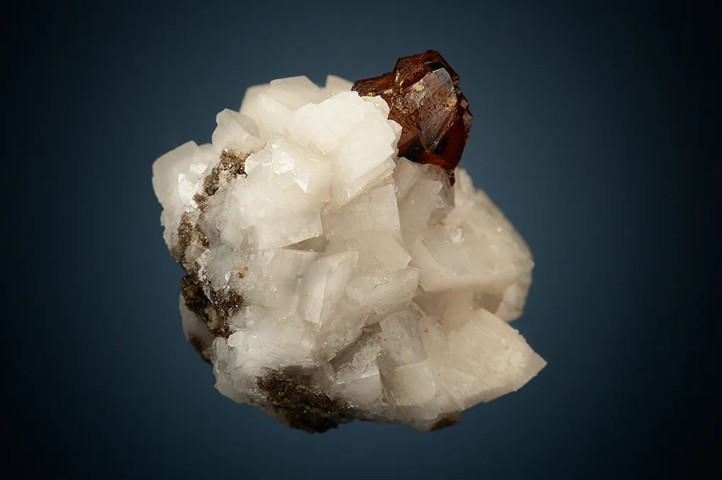 Sphalerite on Dolomite - image 3
