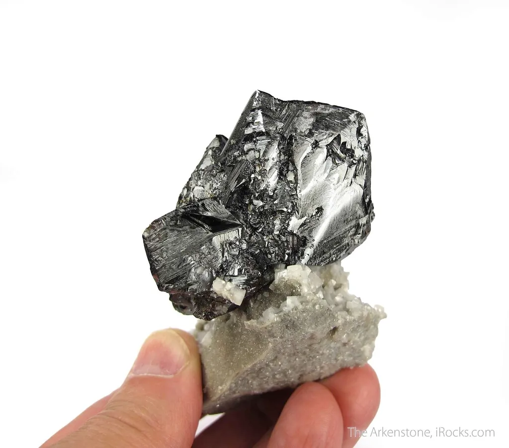 Sphalerite on Dolomite - image 3