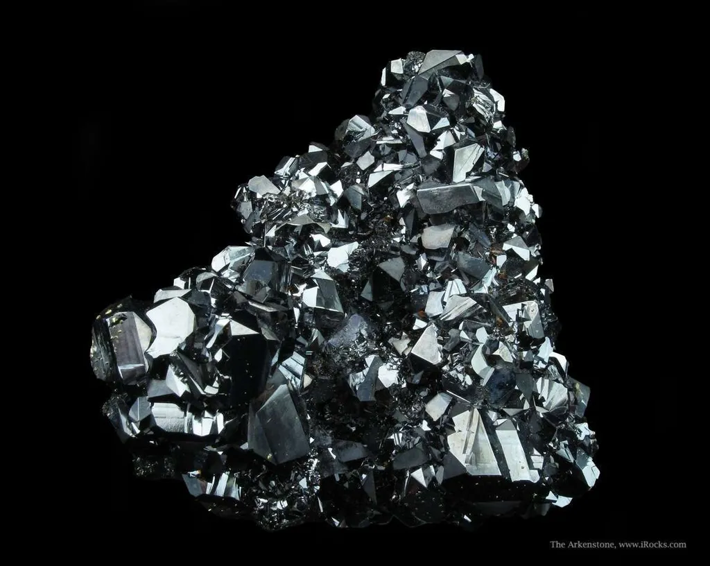 Sphalerite on Fluorite - image 3