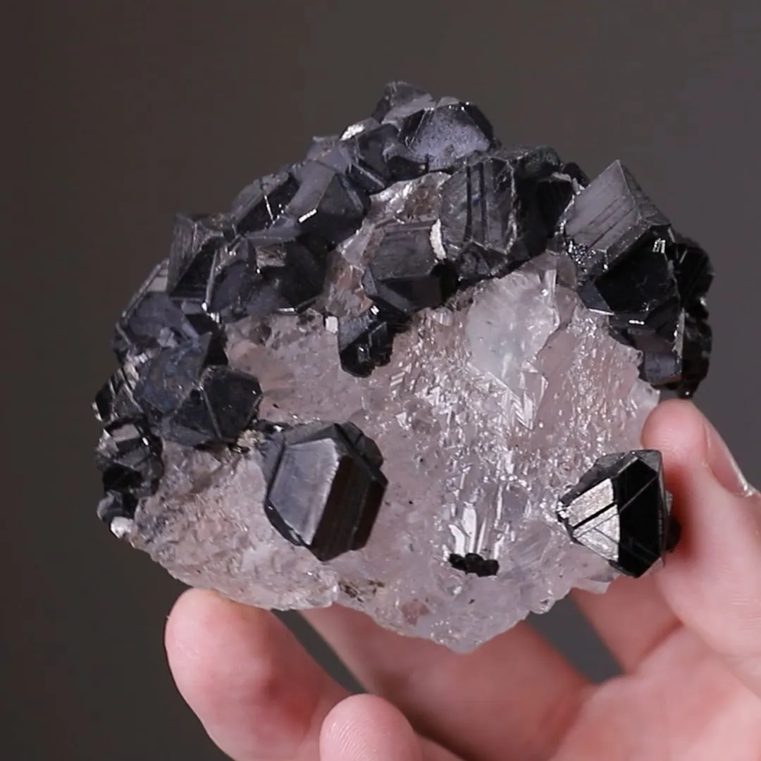 Sphalerite on Fluorite - image 2