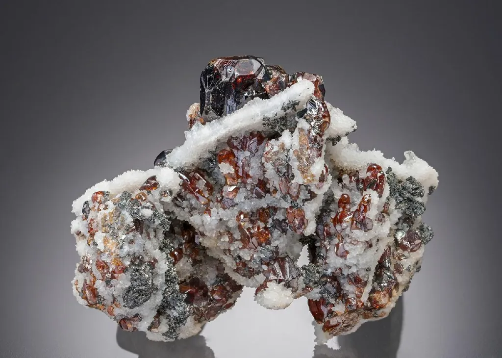 Sphalerite on Quartz image