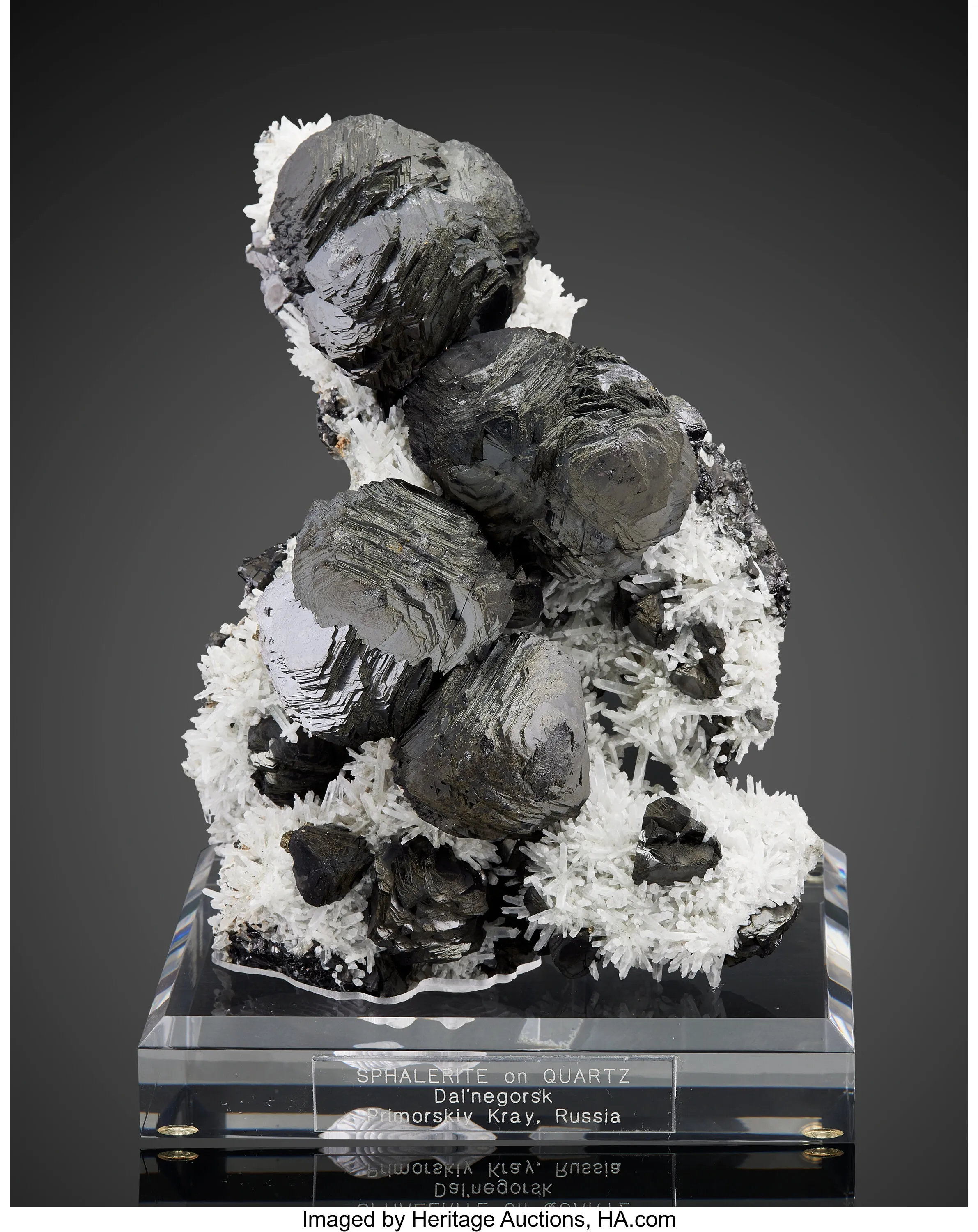 Sphalerite on Quartz - image 1