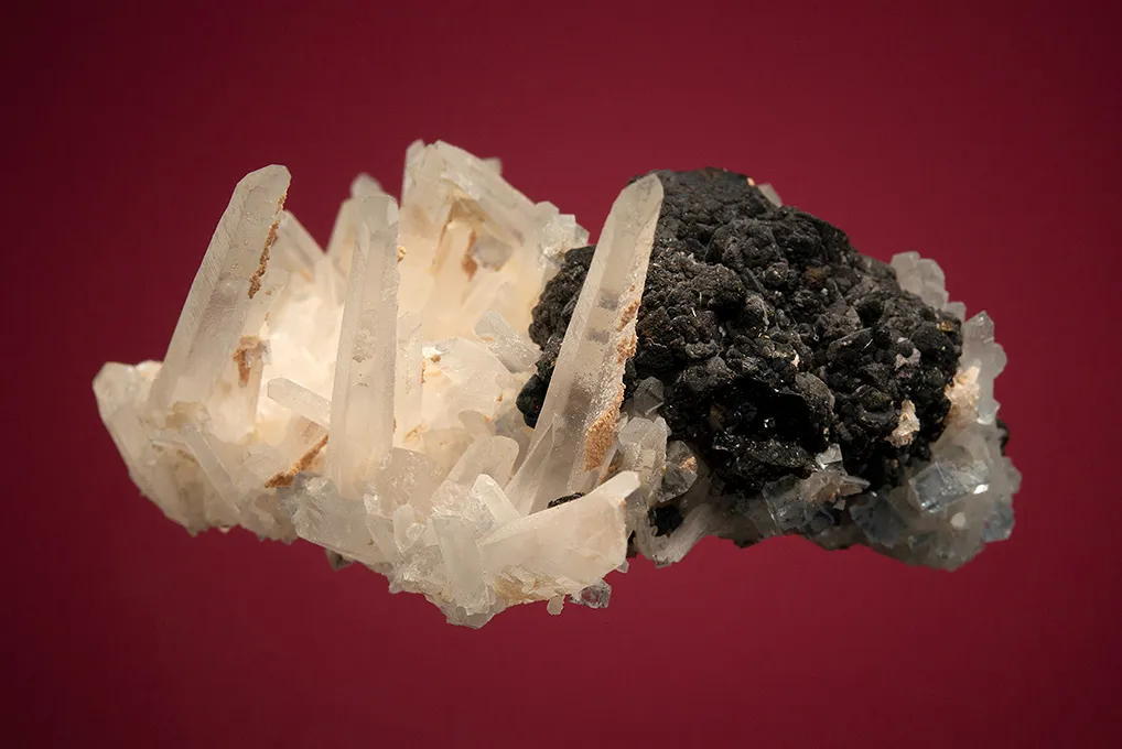 Sphalerite on Quartz - image 2