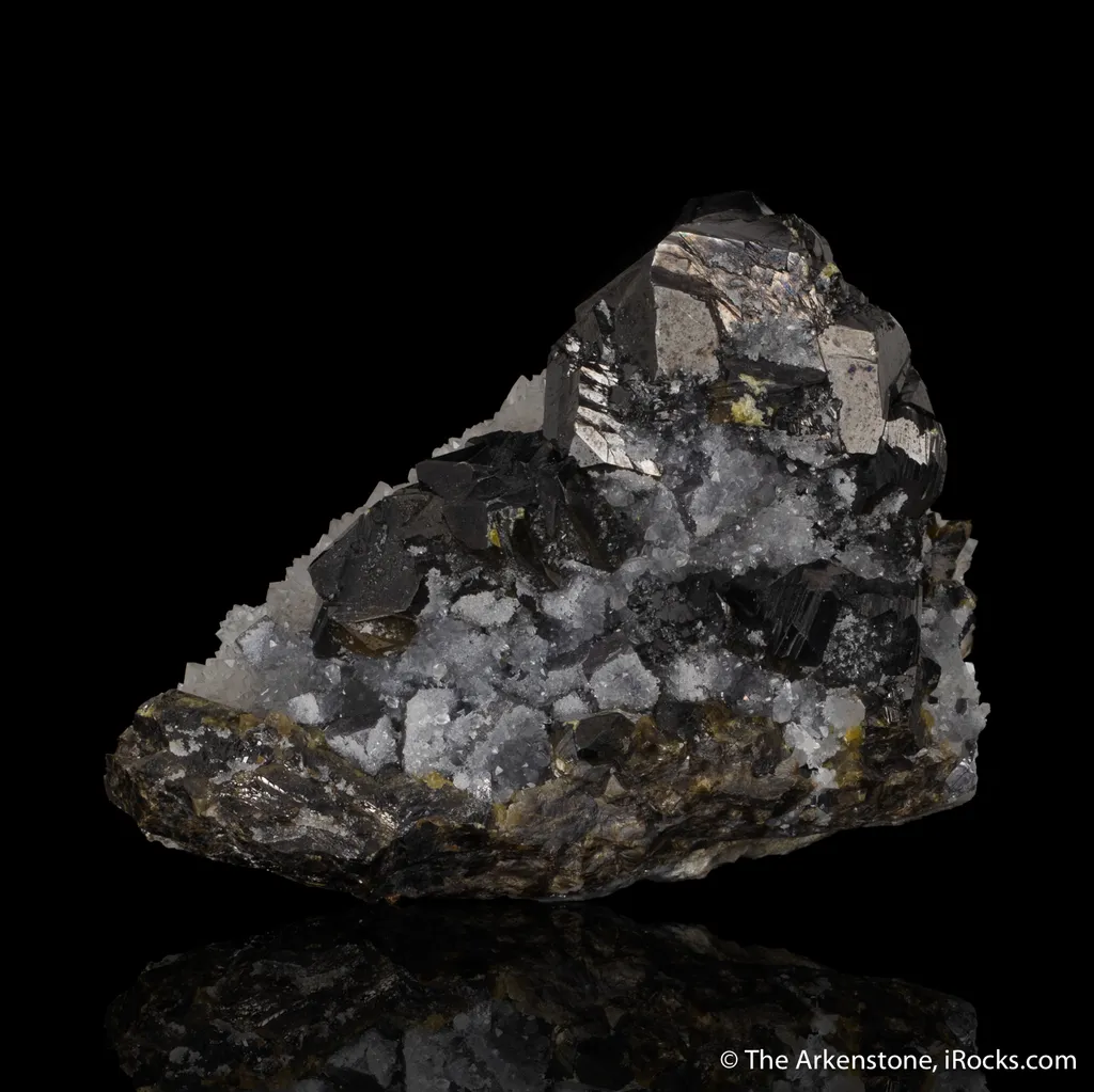 Sphalerite on Quartz and Galena - image 2
