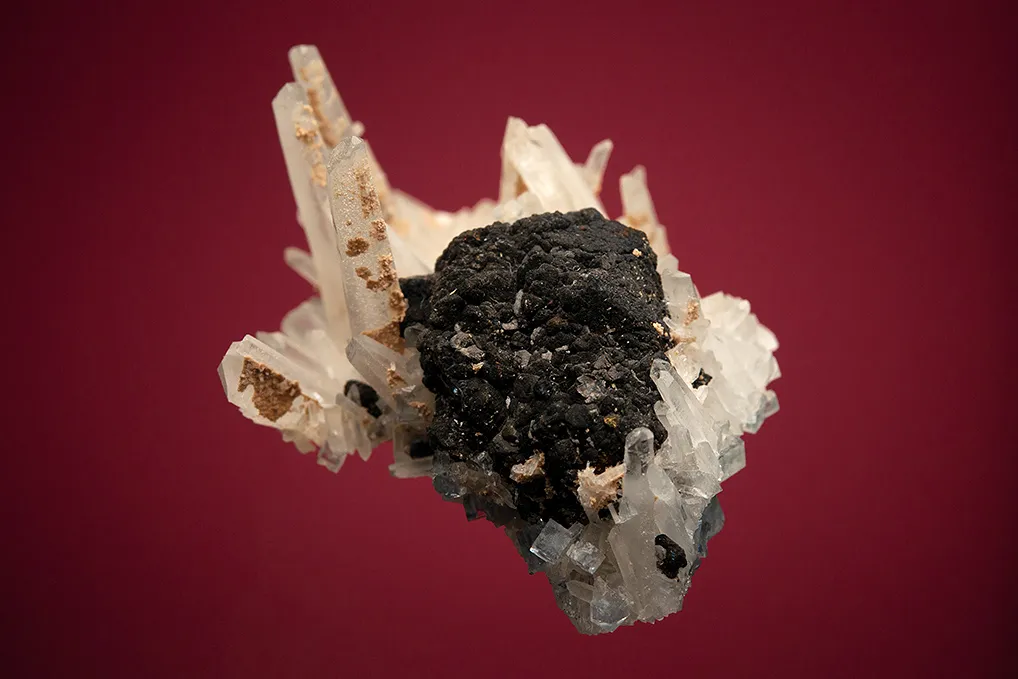 Sphalerite on Quartz - image 4