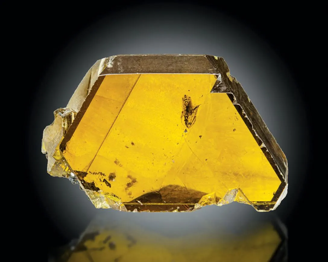 Sphalerite (Spinel twin) - image 1