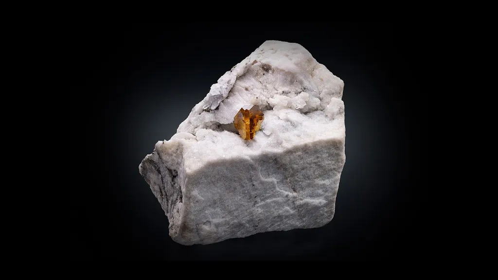 Sphalerite (var. Cleophane) image