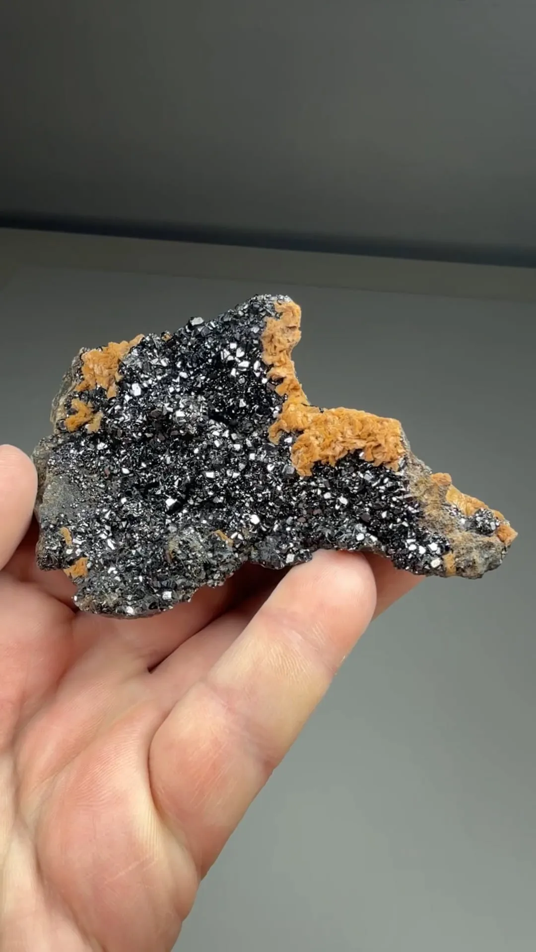 Sphalerite with Ankerite - image 2