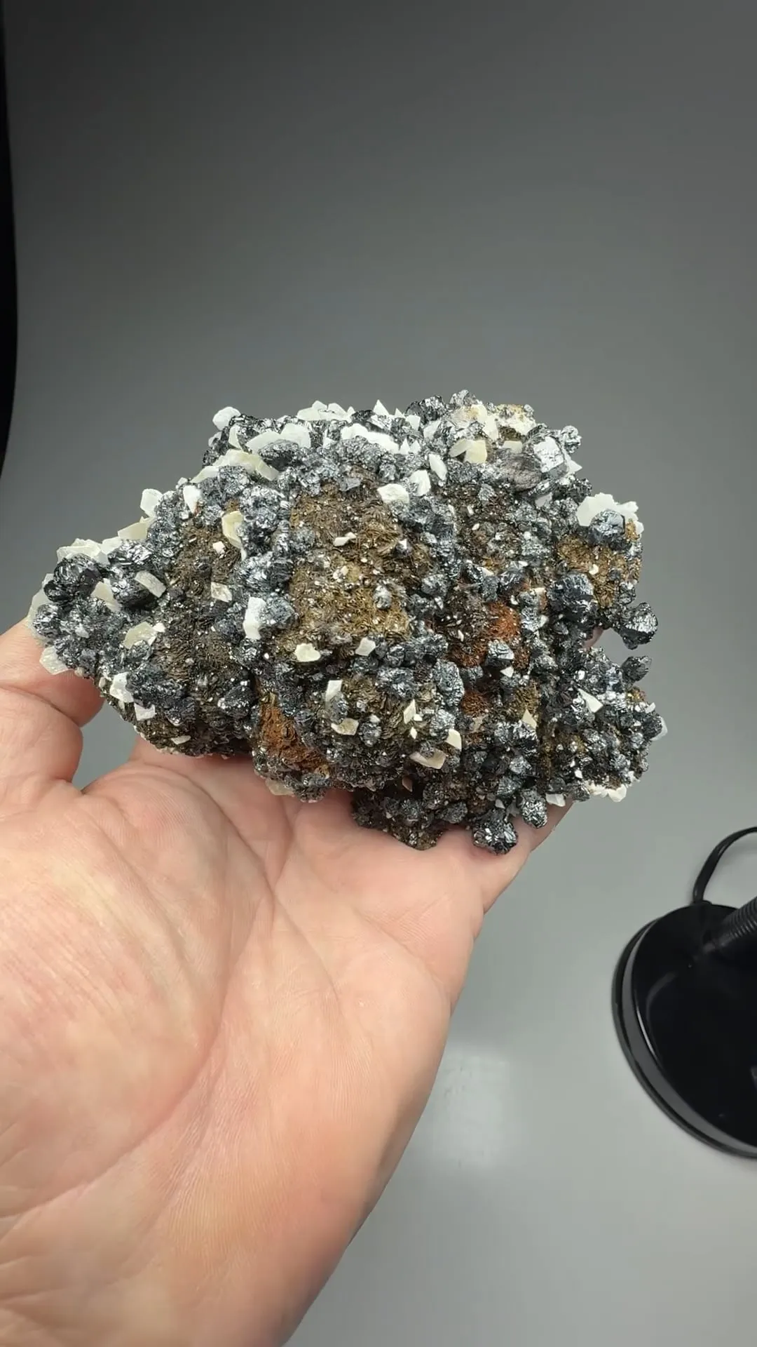 Sphalerite with Calcite - image 2