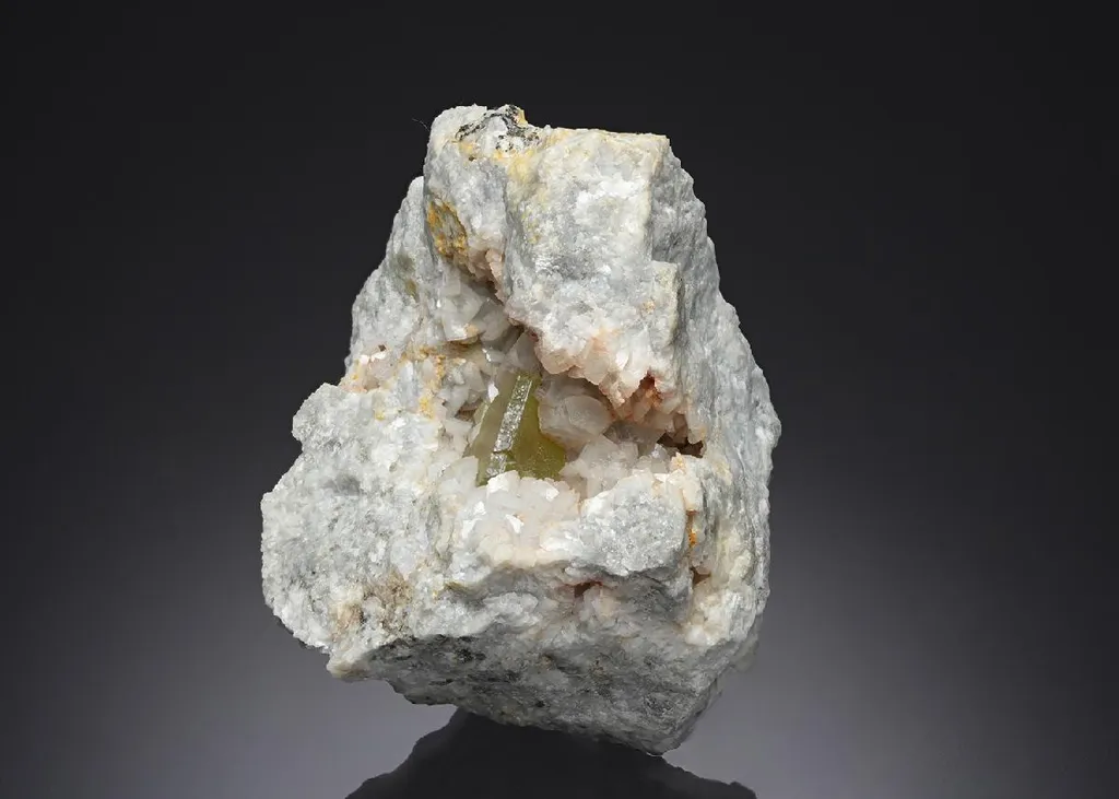 Sphalerite with Calcite and Dolomite image