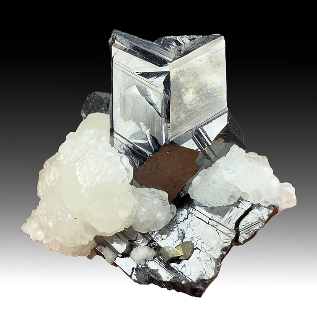 Sphalerite with Calcite, Arsenopyrite (2032) image