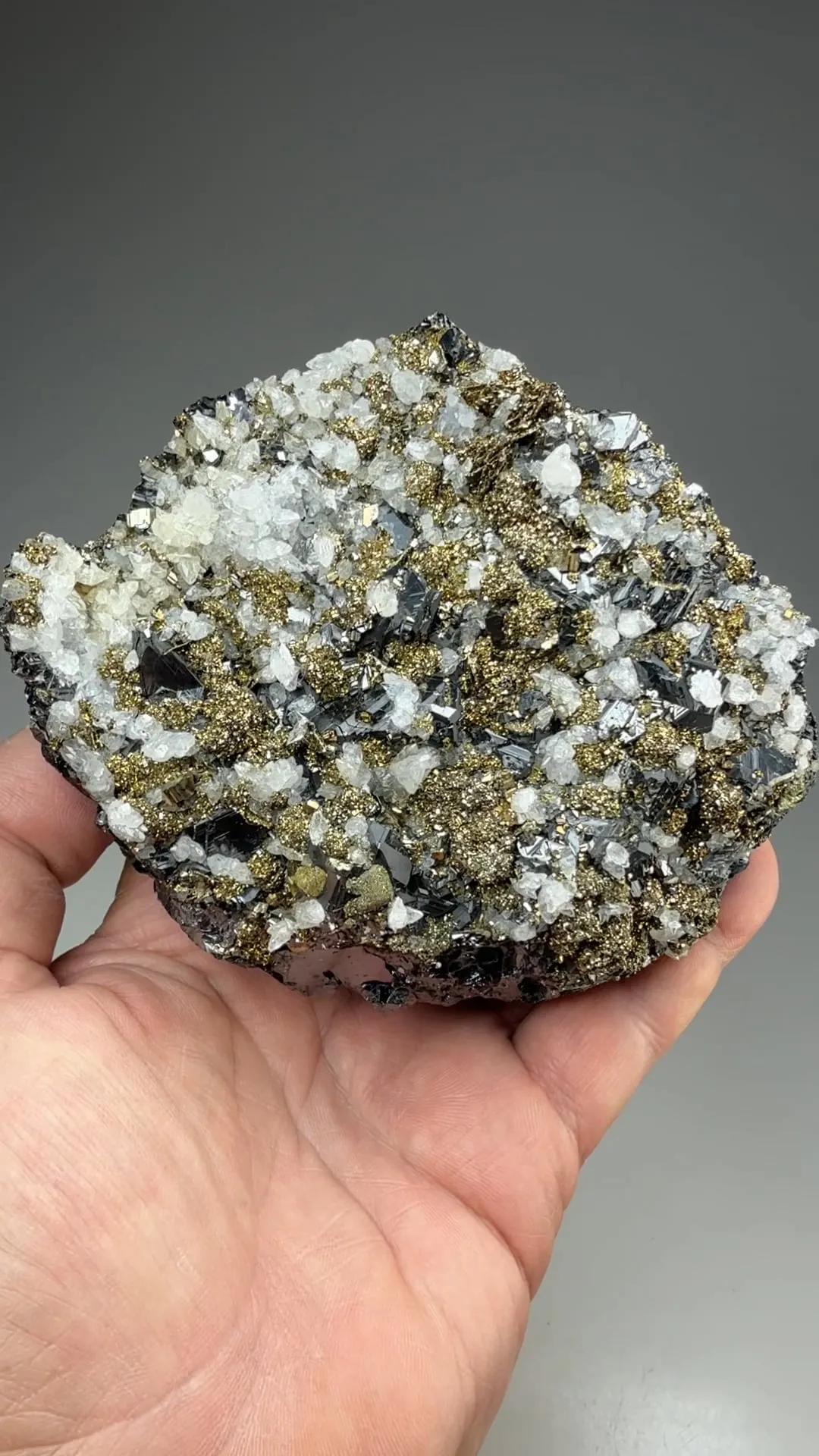 Sphalerite with Calcite, Pyrite - image 2