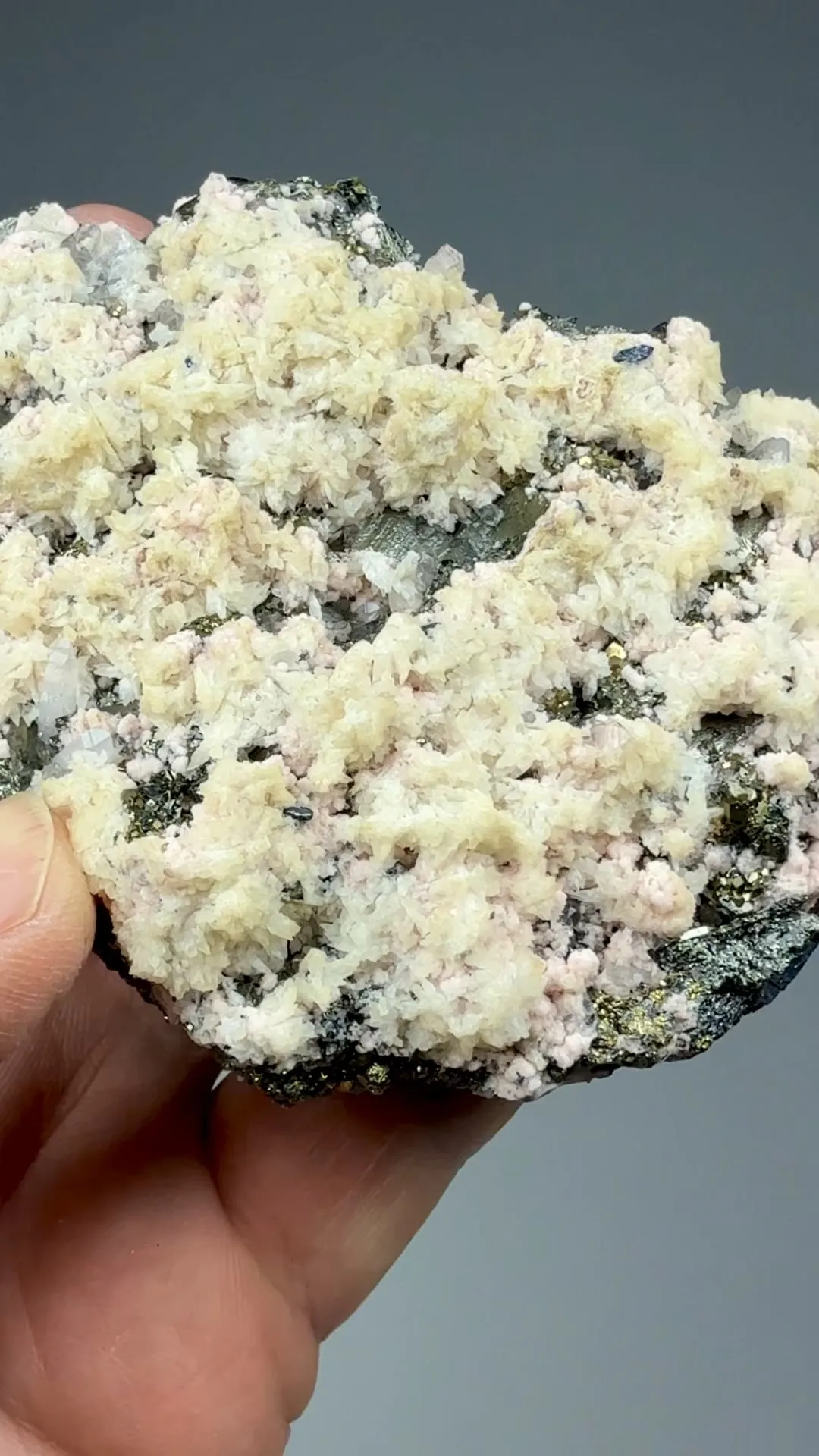 Sphalerite with Calcite, Quartz - image 2