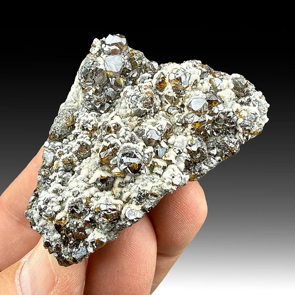 Sphalerite with Calcite, Quartz image