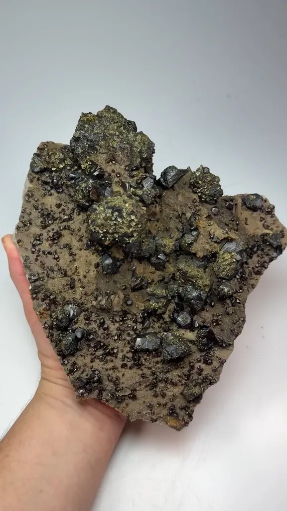 Sphalerite with Chalcopyrite image