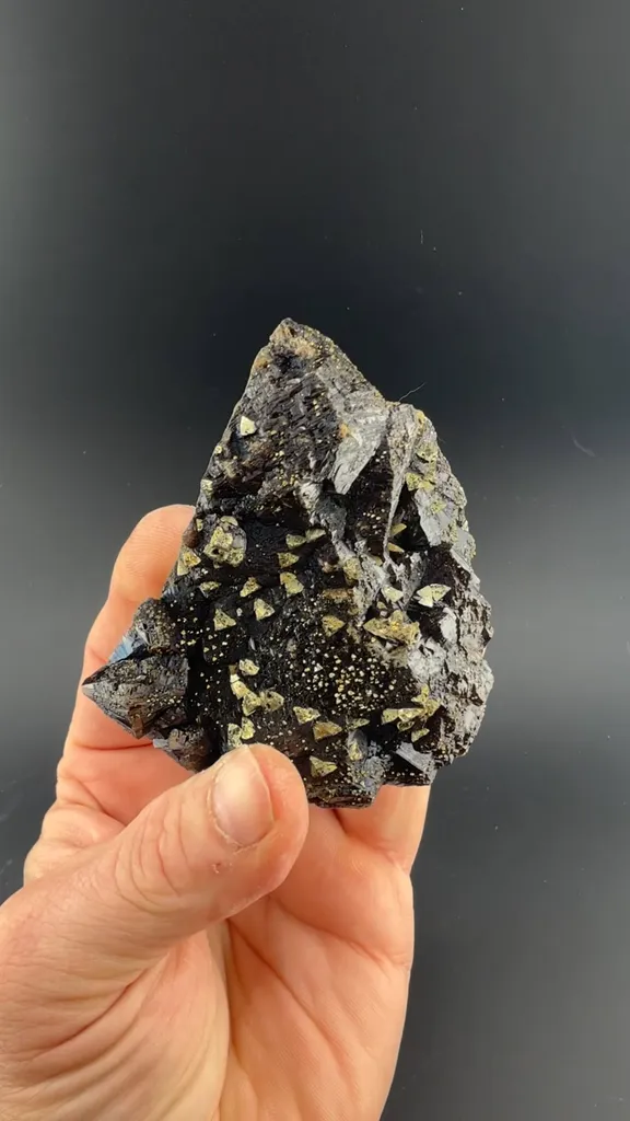 Sphalerite with Chalcopyrite image