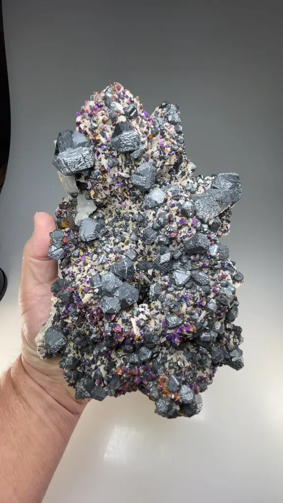 Sphalerite with Chalcopyrite, Dolomite - image 2