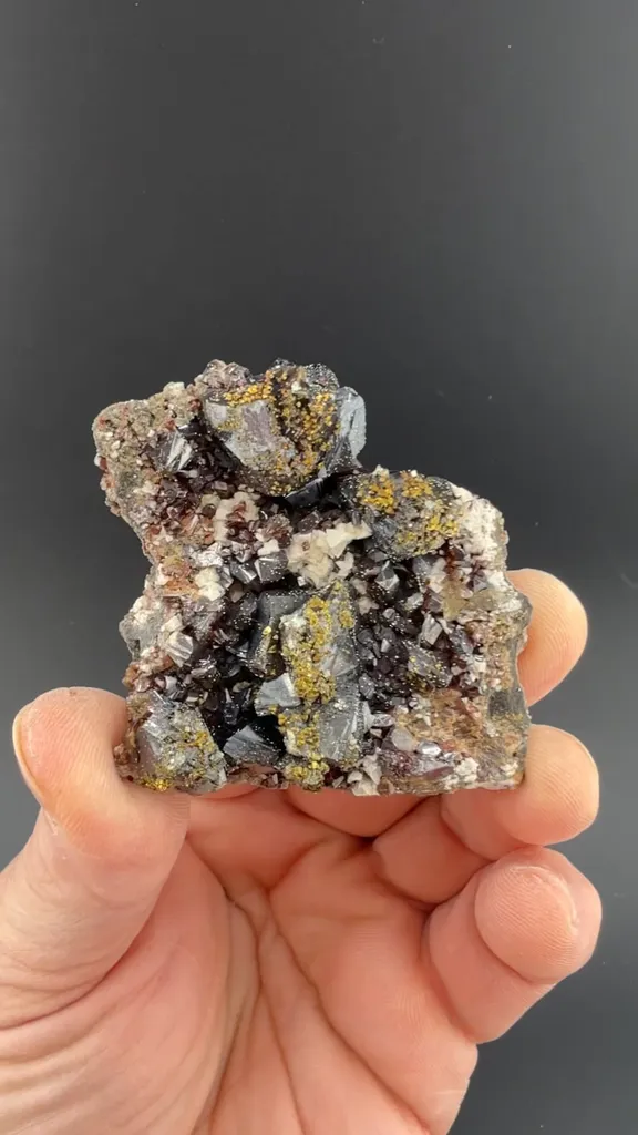 Sphalerite with Chalcopyrite, Dolomite - image 1