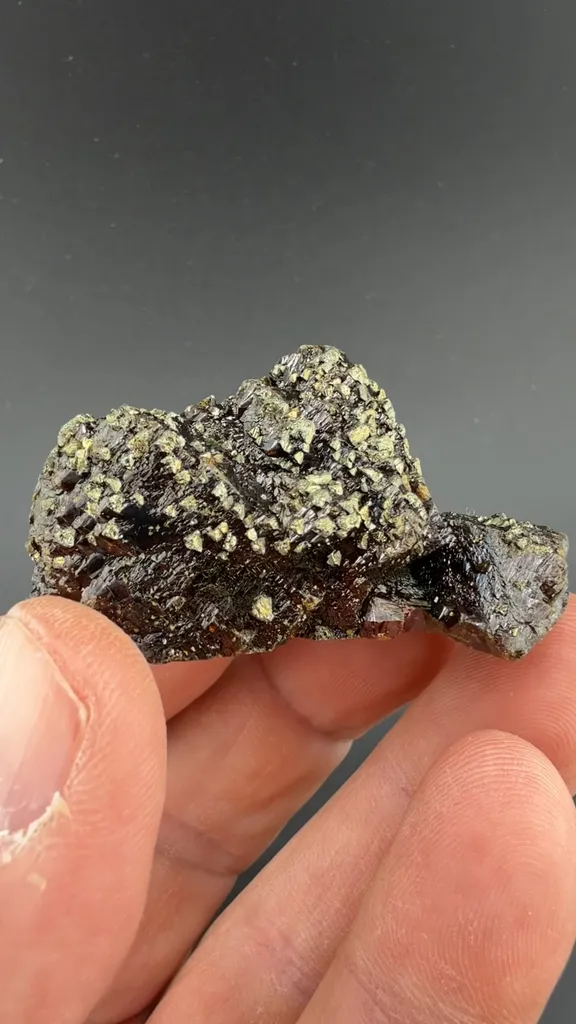 Sphalerite with Chalcopyrite image