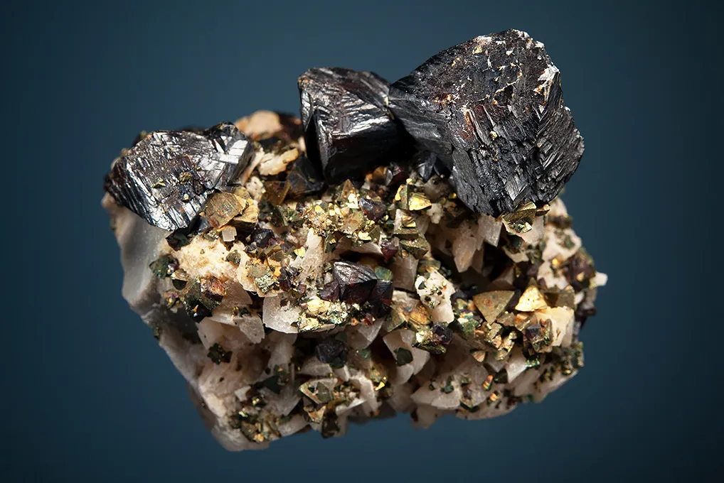 Sphalerite with Chalcopyrite on Dolomite - image 2
