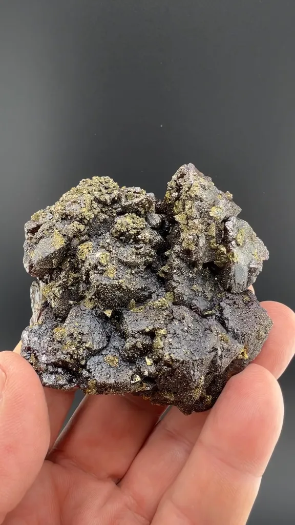 Sphalerite with Chalcopyrite, Pyrite image