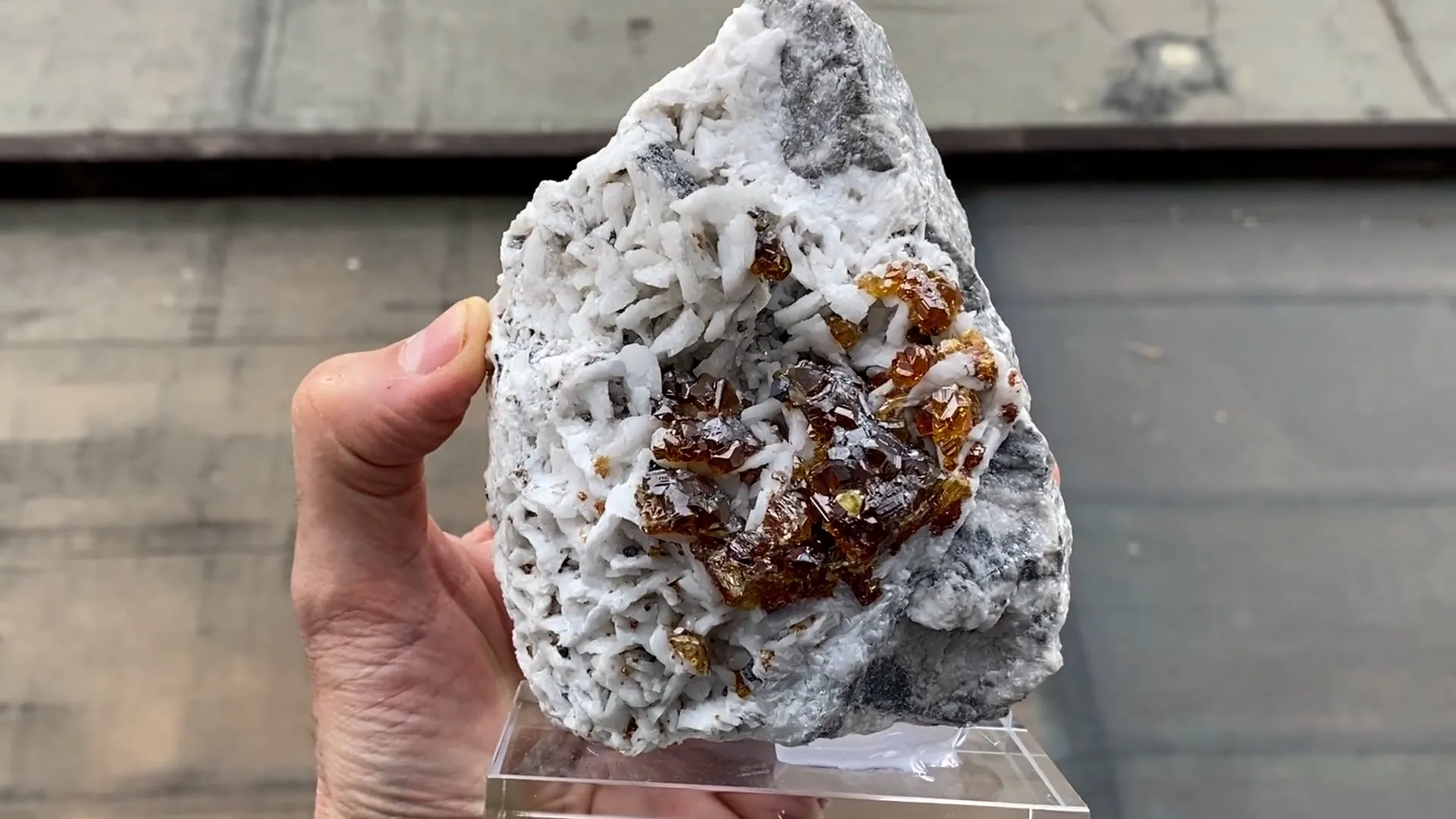 Sphalerite with Dolomite - image 5