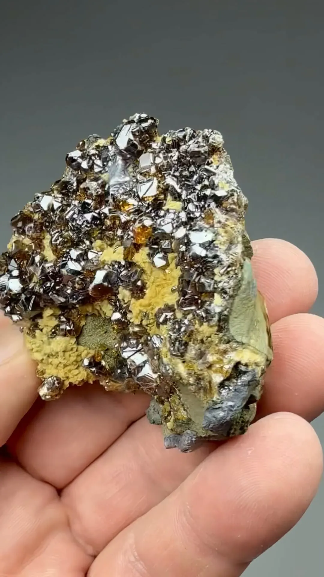 Sphalerite with Dolomite - image 2