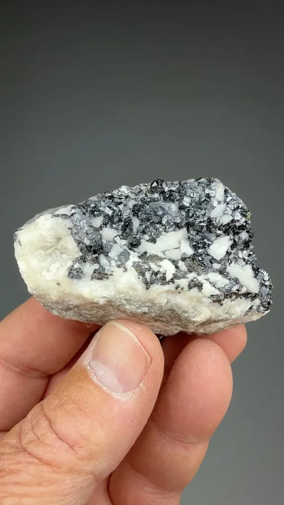 Sphalerite with Dolomite - image 2