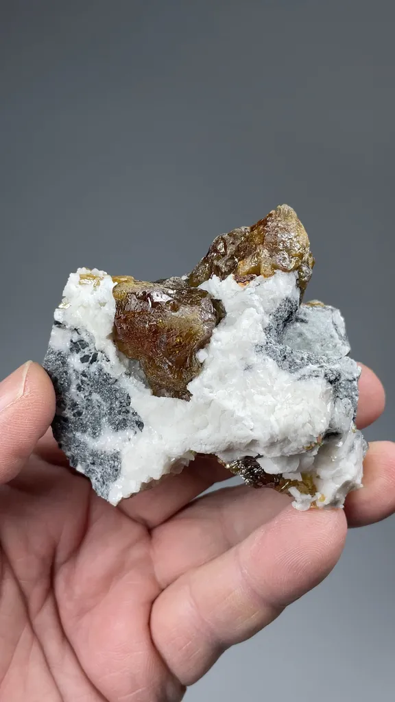 Sphalerite with Dolomite - image 2