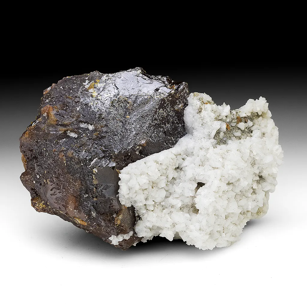Sphalerite with Dolomite image