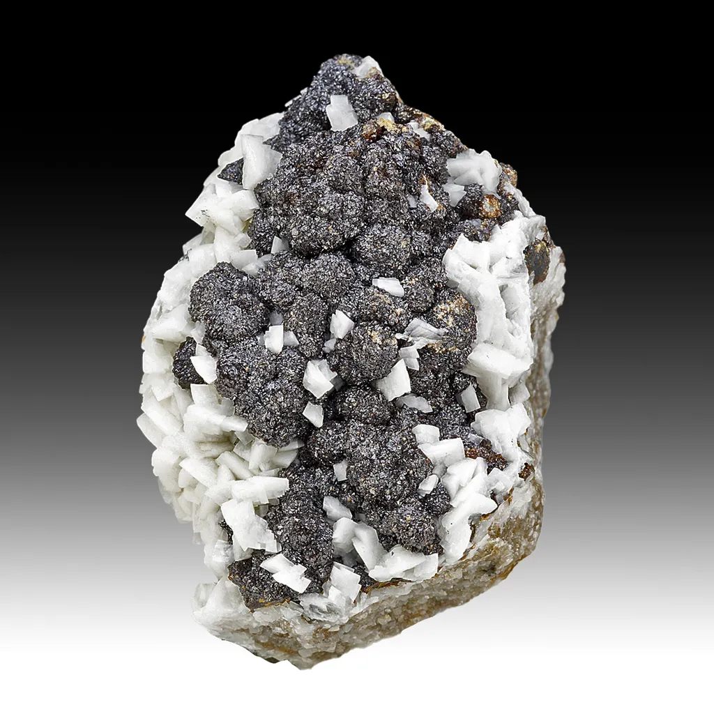 Sphalerite with Dolomite image