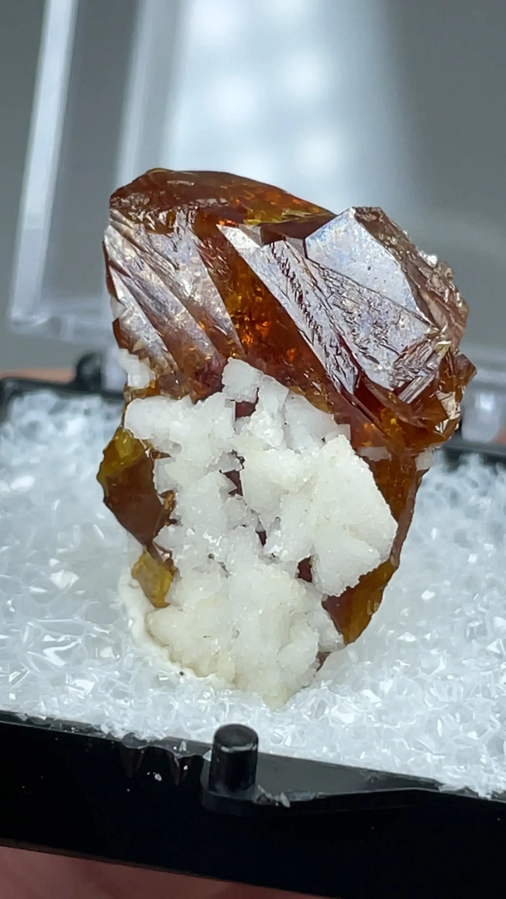 Sphalerite with Dolomite - image 2