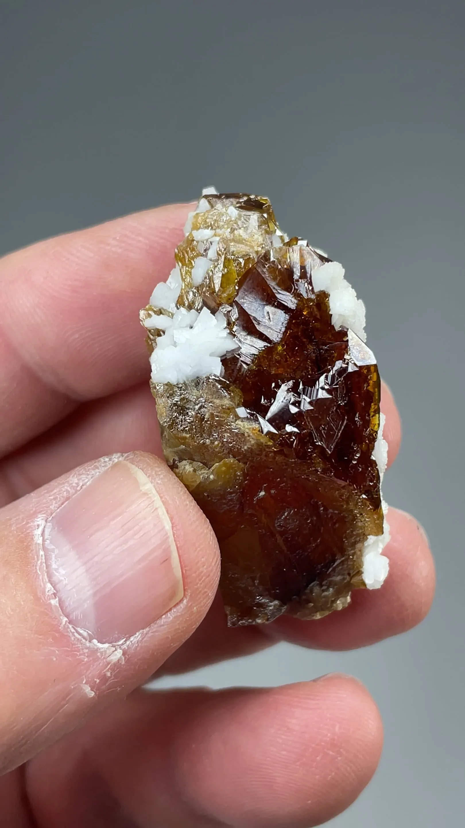 Sphalerite with Dolomite - image 2