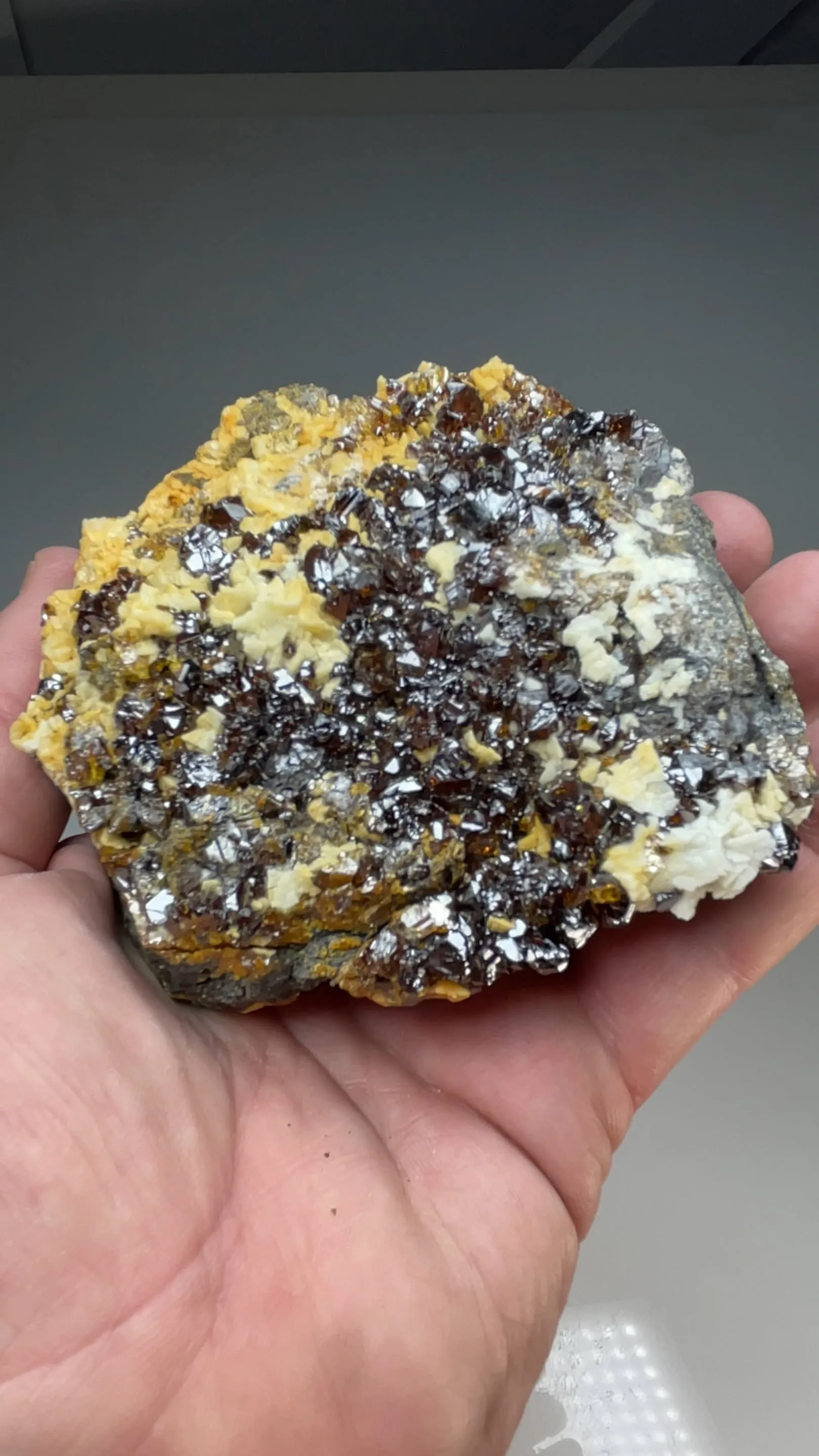 Sphalerite with Dolomite, Siderite - image 2