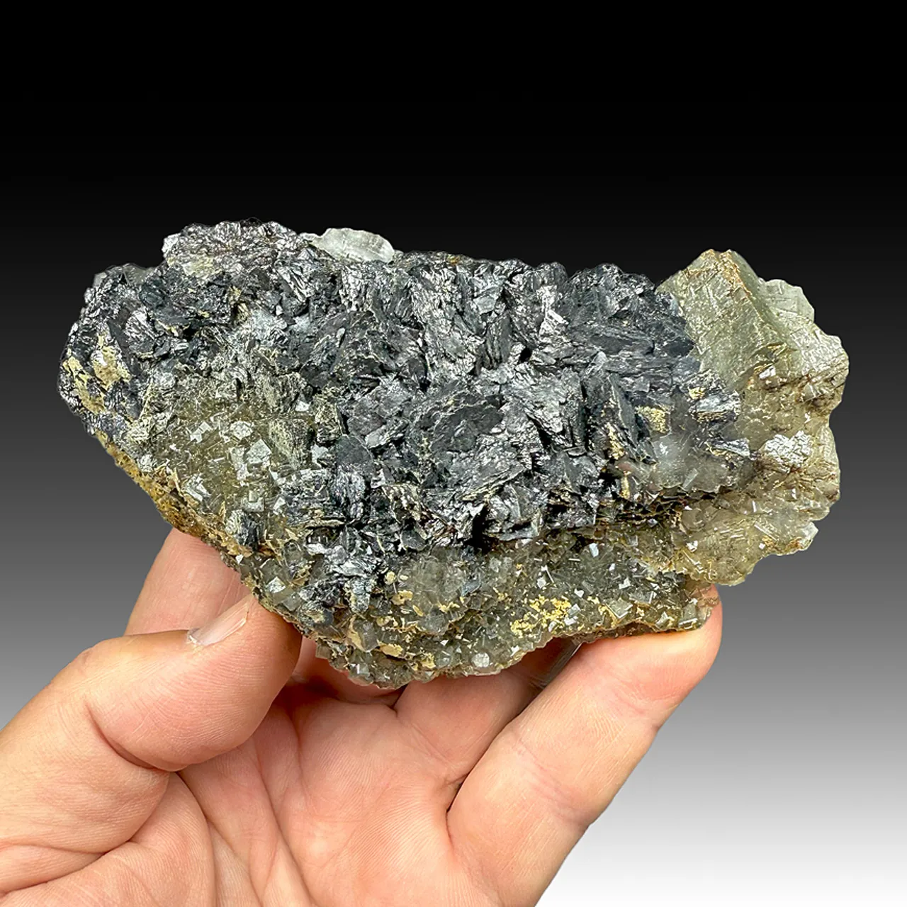 Sphalerite with Fluorite - image 1