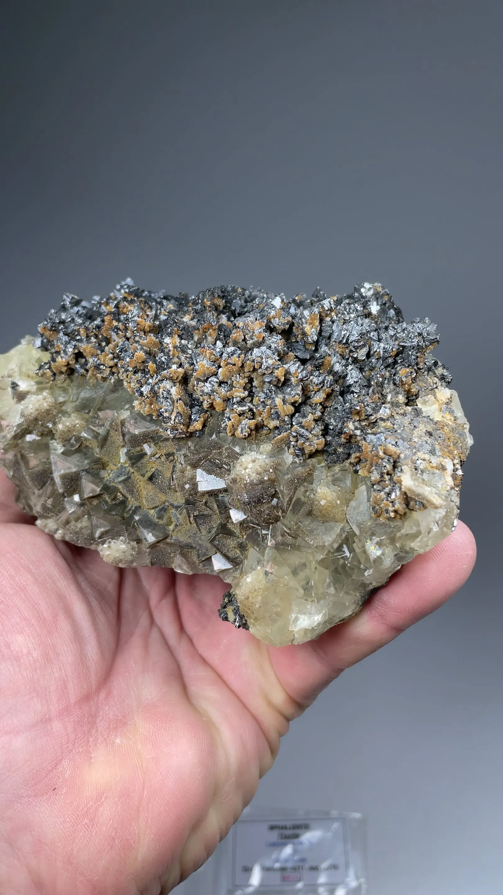 Sphalerite with Fluorite - image 2