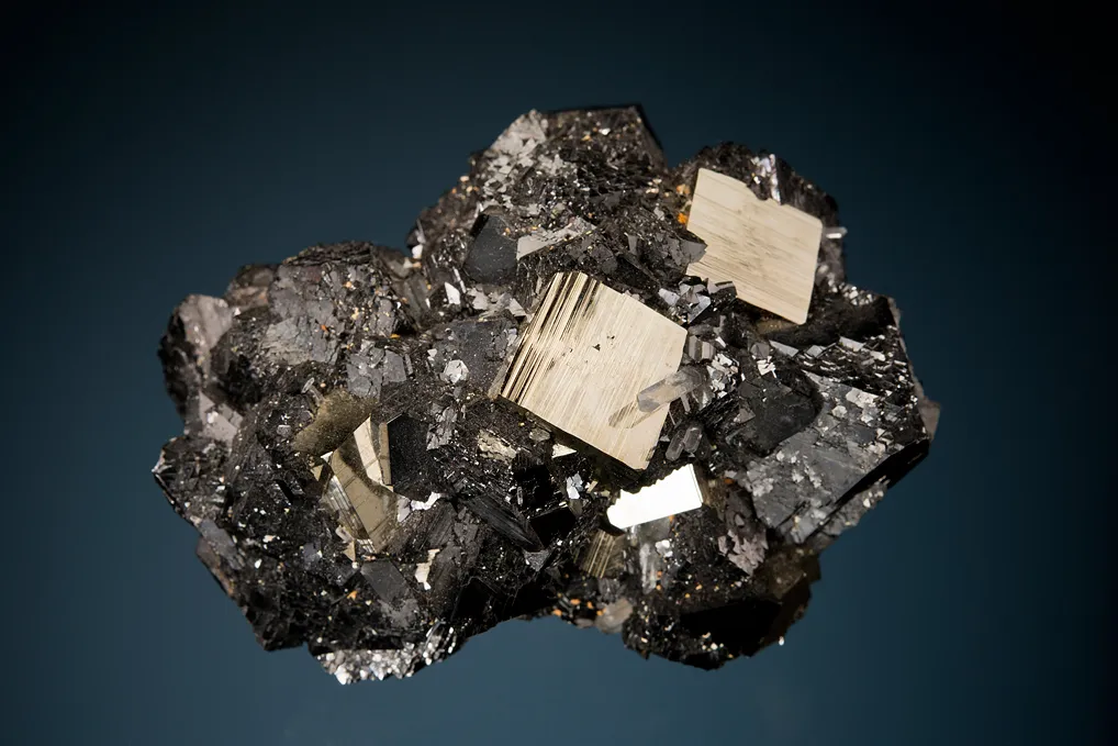 Sphalerite with Pyrite and Quartz image