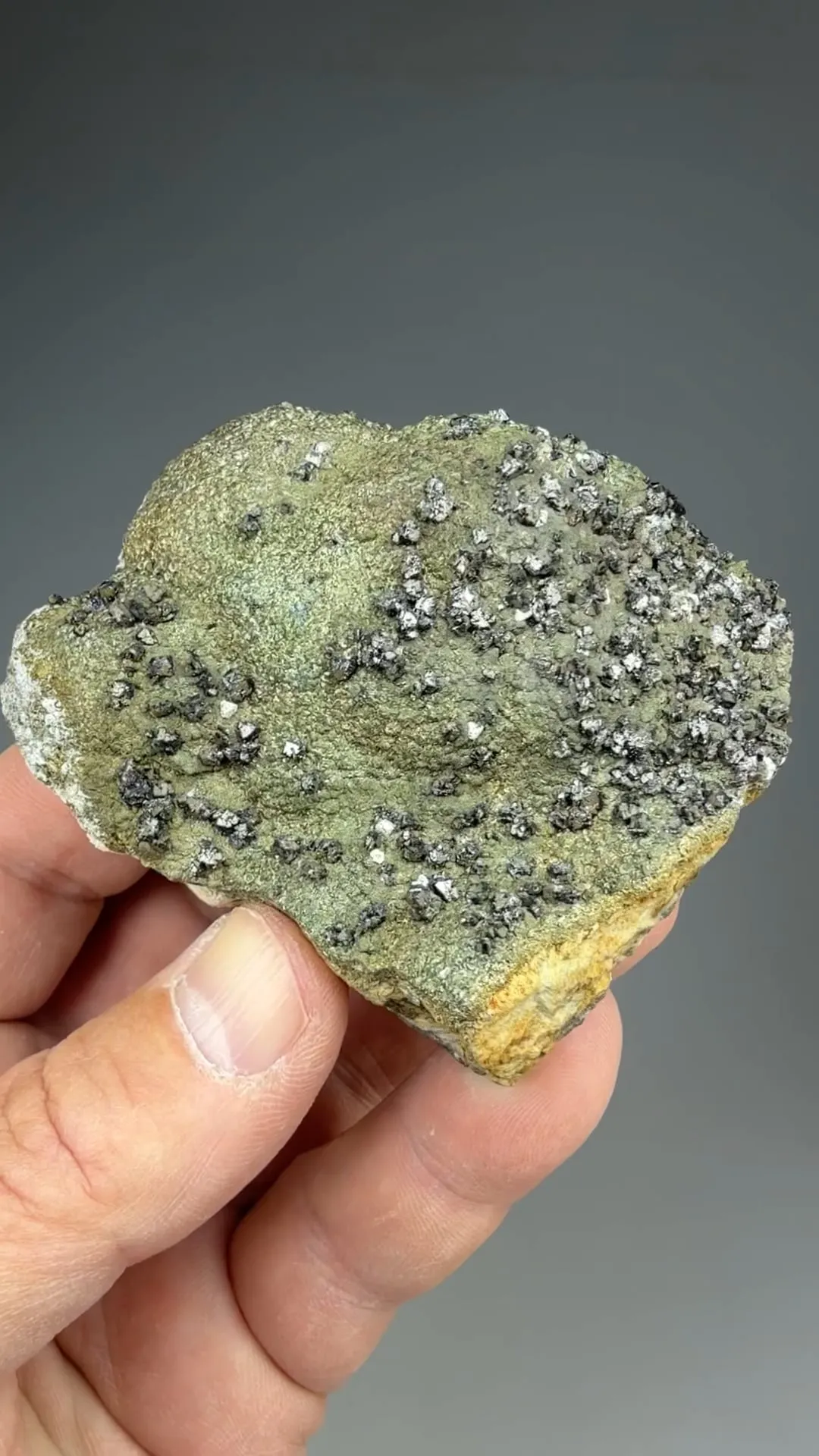Sphalerite with Pyrite, Barite - image 2