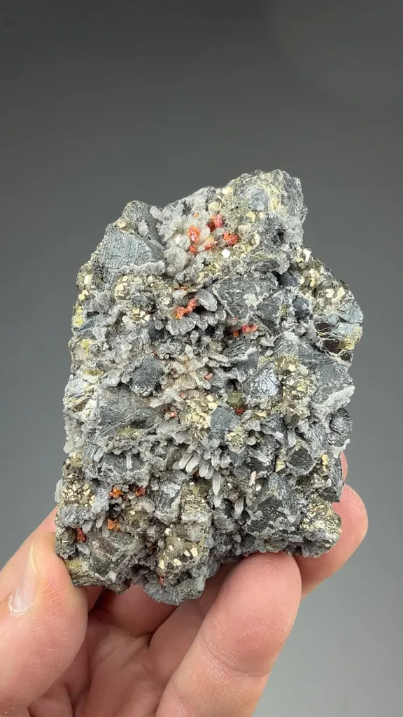 Sphalerite with Pyrite, Quartz, Realgar - image 2