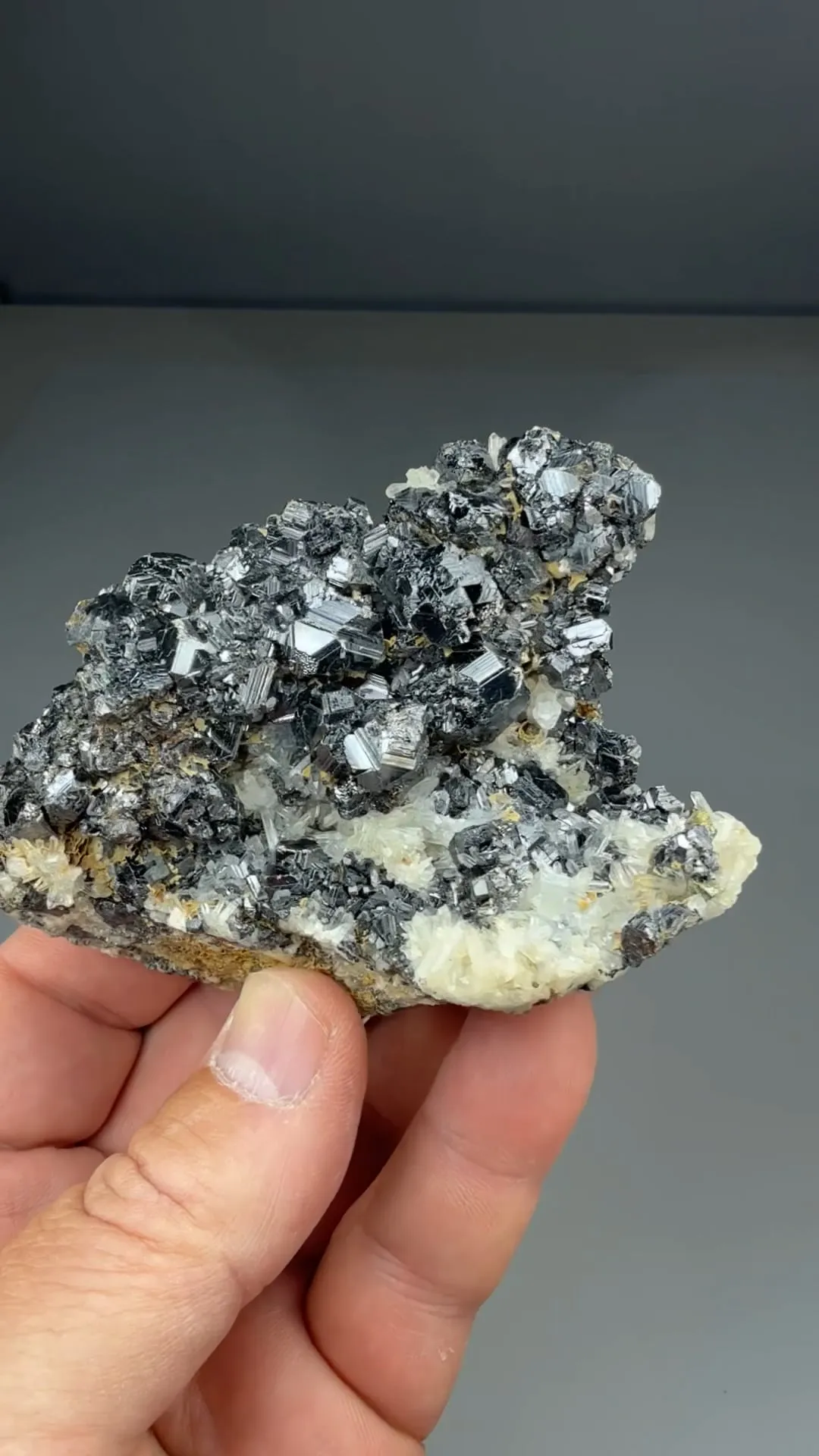 Sphalerite with Quartz (267) - image 2