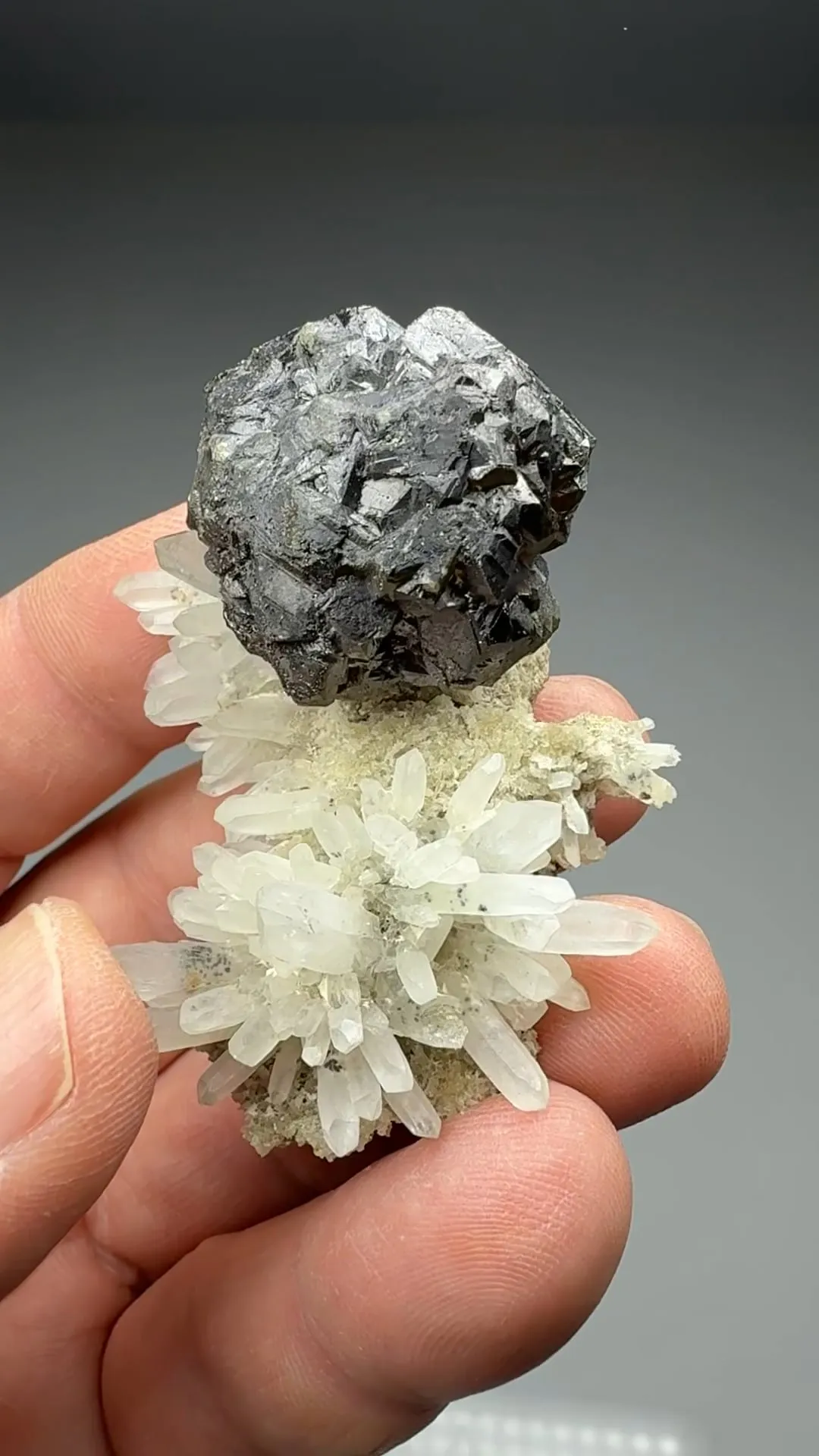 Sphalerite with Quartz - image 2
