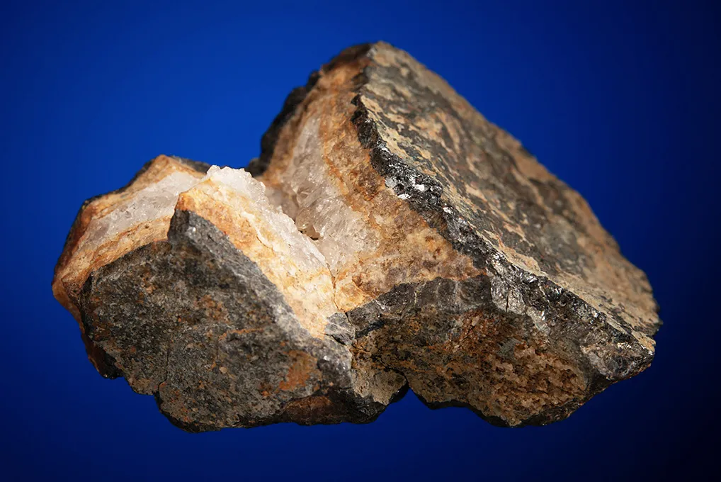 Sphalerite with Quartz - image 3