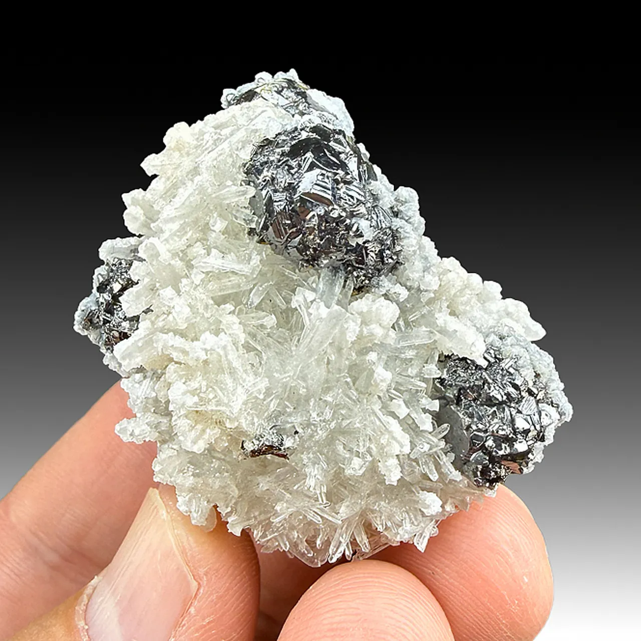 Sphalerite with Quartz, Calcite - image 1